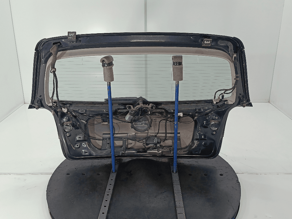 Крышка багажника (дверь 3-5) к Volkswagen Golf 5 (03-09)