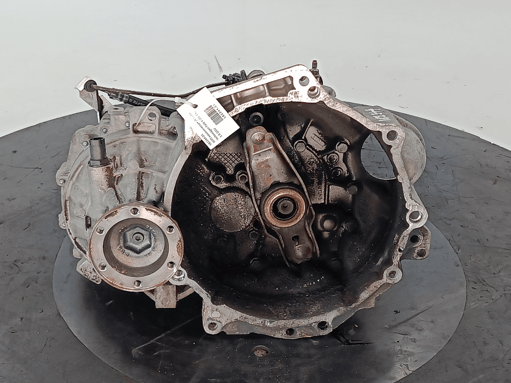 КПП механическая (МКПП) к Volkswagen Polo 4 (01-05)