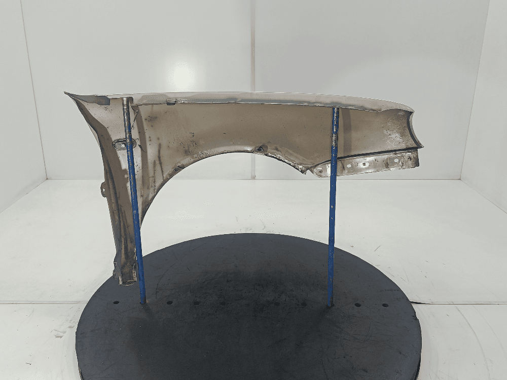 Крыло переднее левое к Volkswagen Golf 4 (97-06)