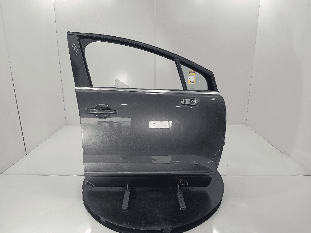 Дверь передняя правая к Peugeot 3008 1 (10-13)