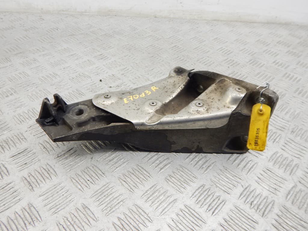Кронштейн двигателя к BMW X5 E70 (06-10)