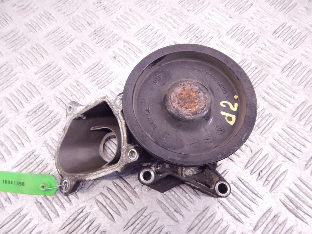 Помпа к BMW 5 E60/E61 (02-07)