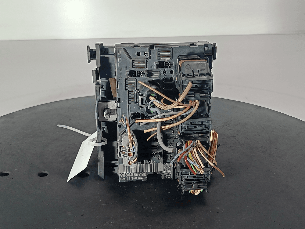 Блок BSM к Peugeot 307 (01-05)