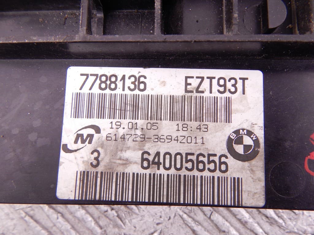 Плата монтажная к BMW X3 E83 (03-06)