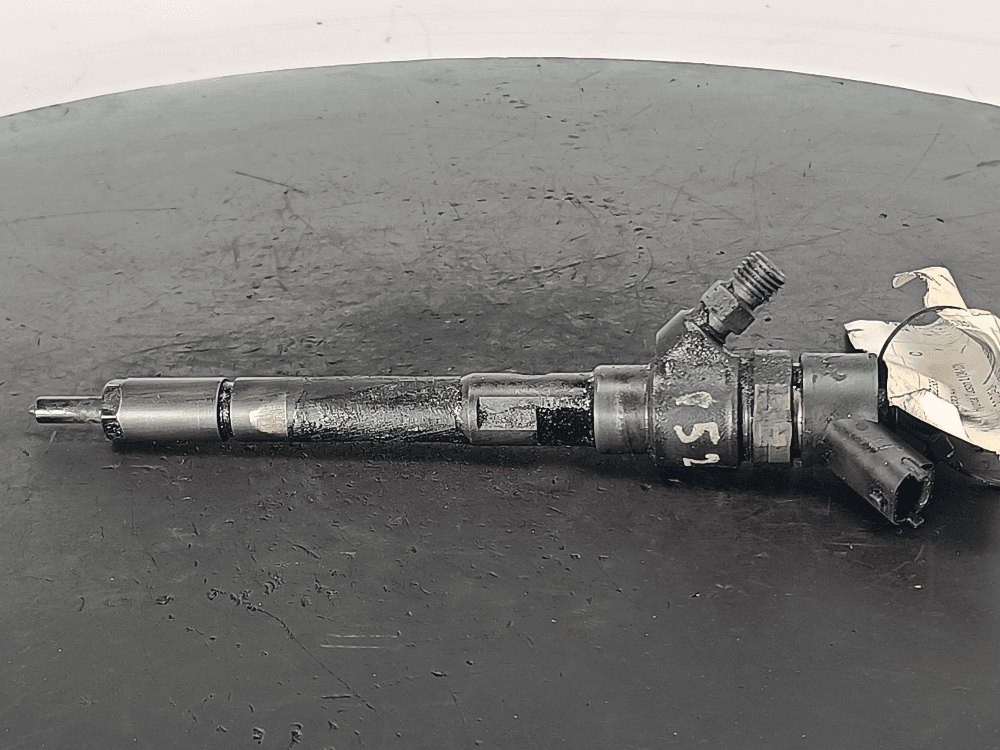 Форсунка к Hyundai Tucson 1 (04-10)