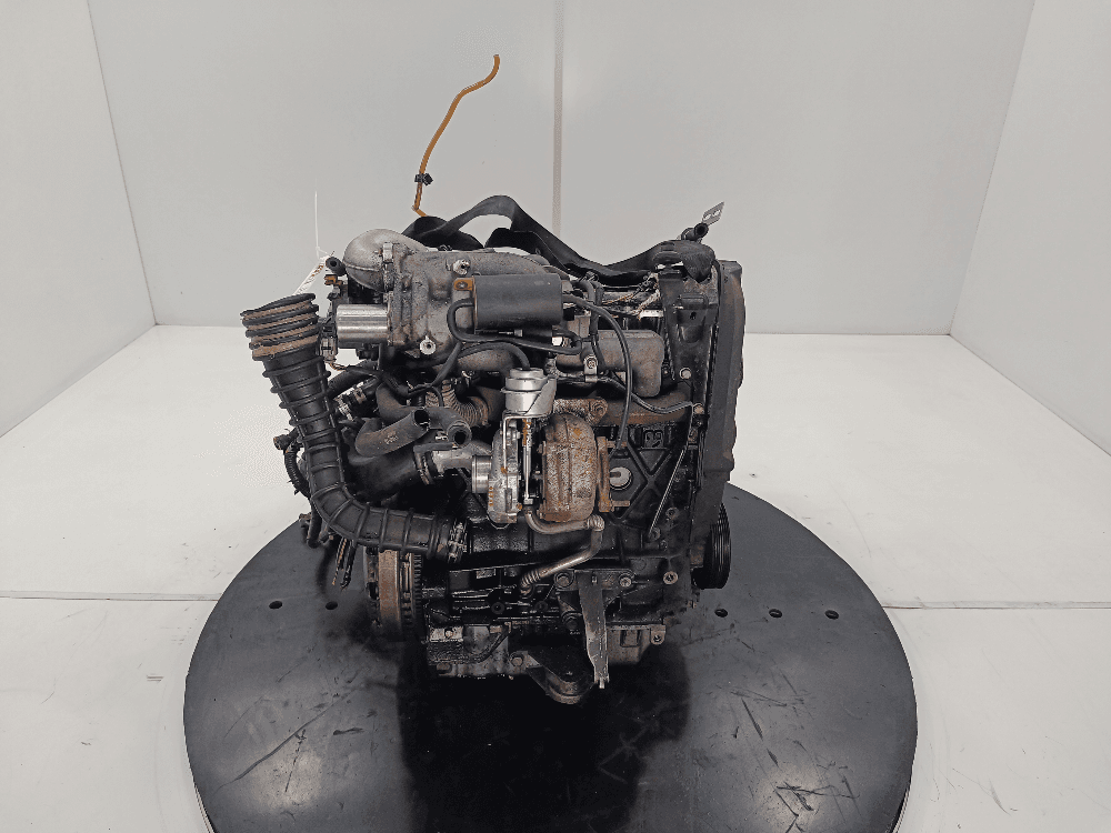 Двигатель к Nissan  Primera P12 (02-08)