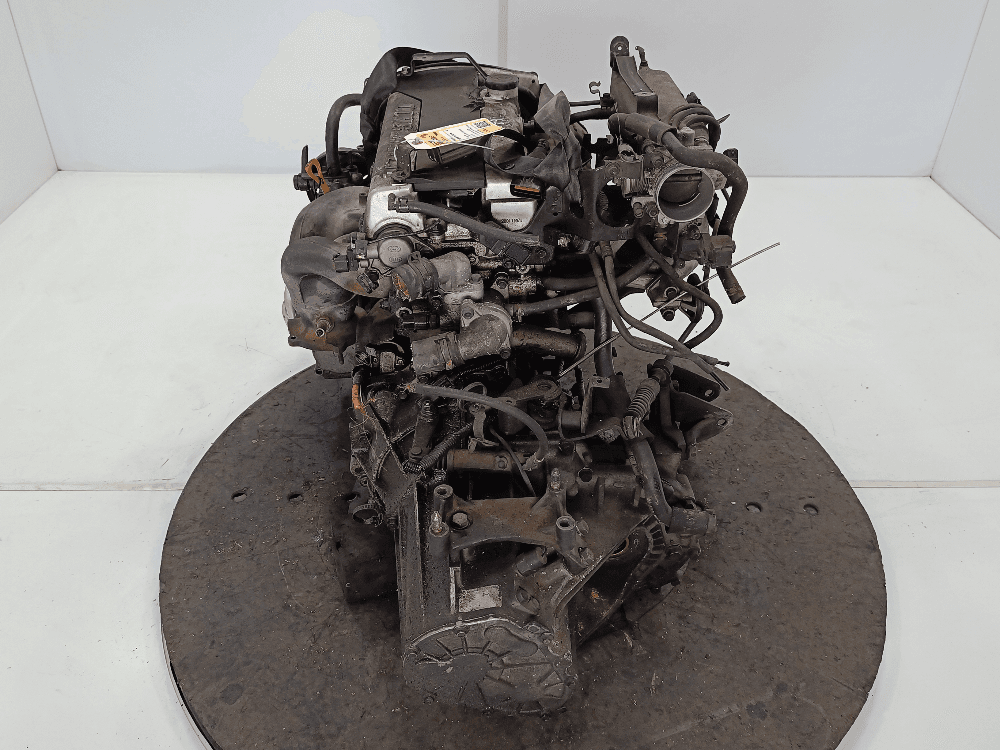 Двигатель к Hyundai Santa Fe SM (00-04)