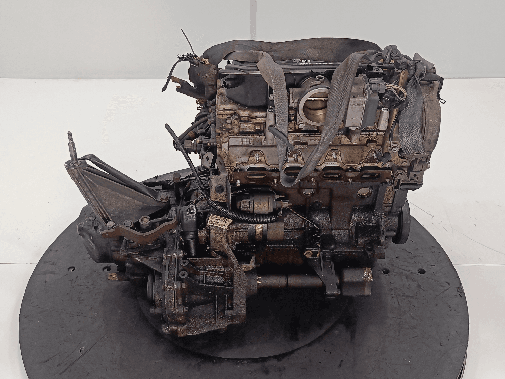 Двигатель к Renault Laguna 2 (01-05)