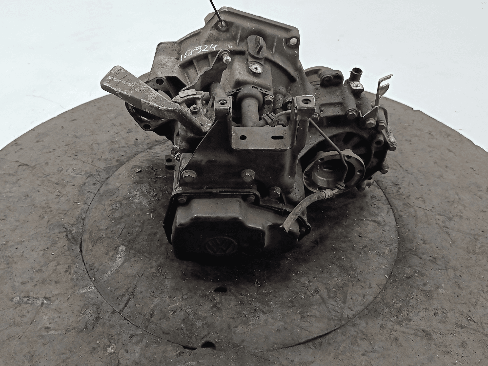 КПП механическая (МКПП) к Volkswagen Polo 4 (01-05)