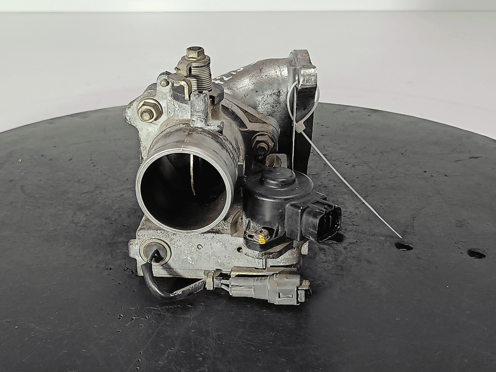 Заслонка дроссельная к Toyota Avensis 2 (03-06)