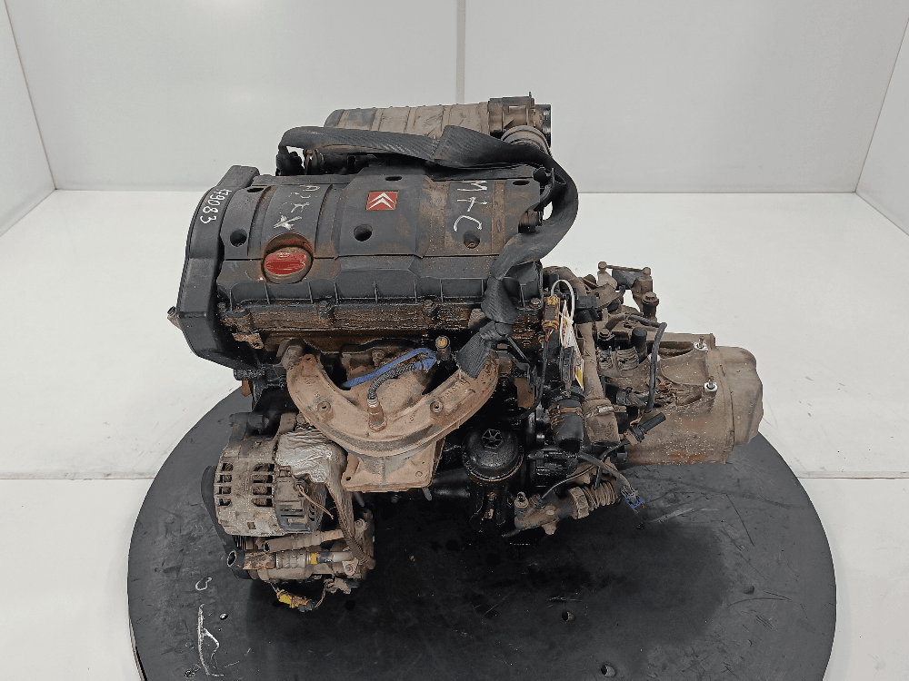 Двигатель к Citroen C4 1 (04-08)