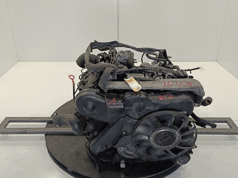 Двигатель к Audi A4 B6 (01-05)