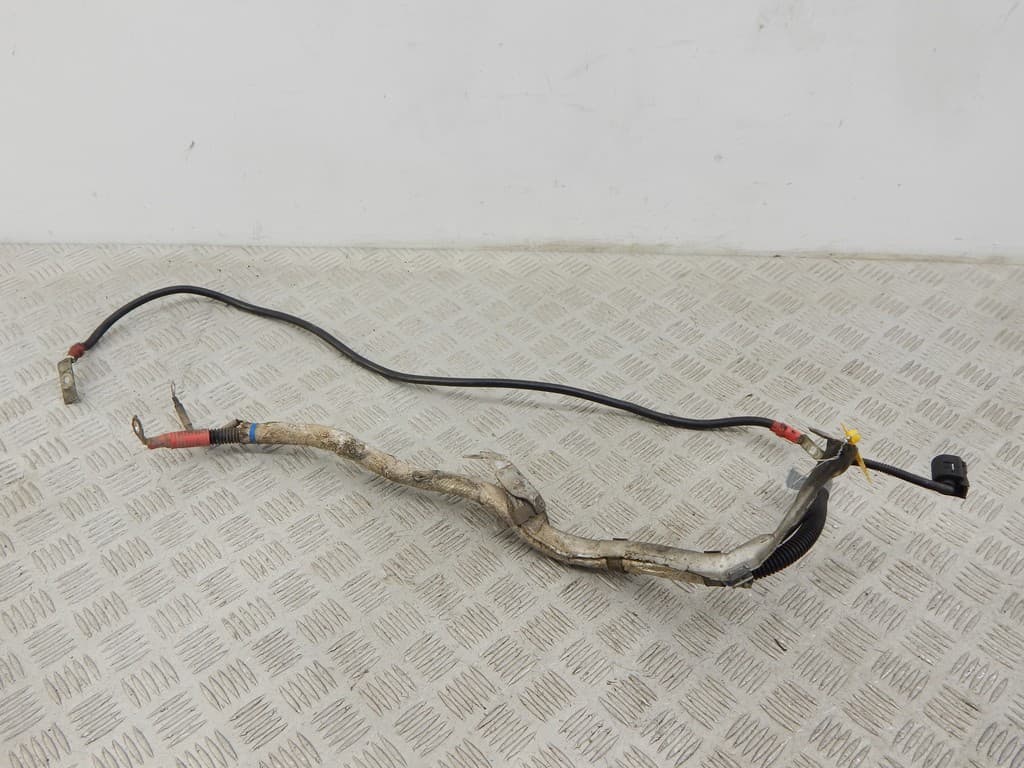 Провод стартера к BMW 1 E81/E82/E87/E88 Рестайлинг (07-11)