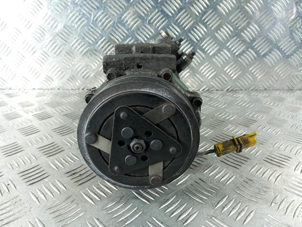 Компрессор кондиционера к Peugeot 407 (04-11)