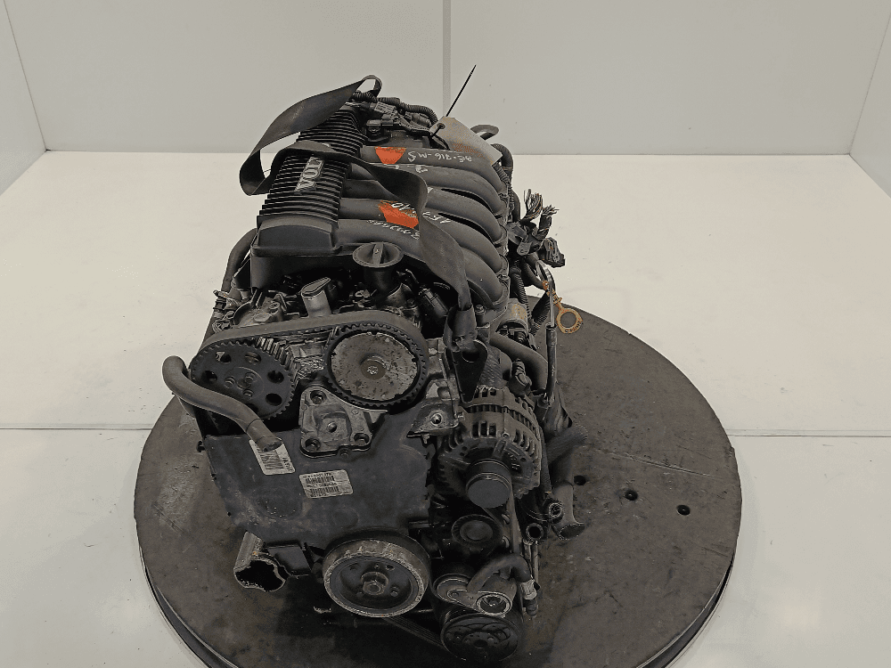 Двигатель к Volvo S40 2 (04-07)