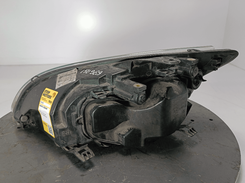 Фара правая к Ford Focus 2 (04-08)