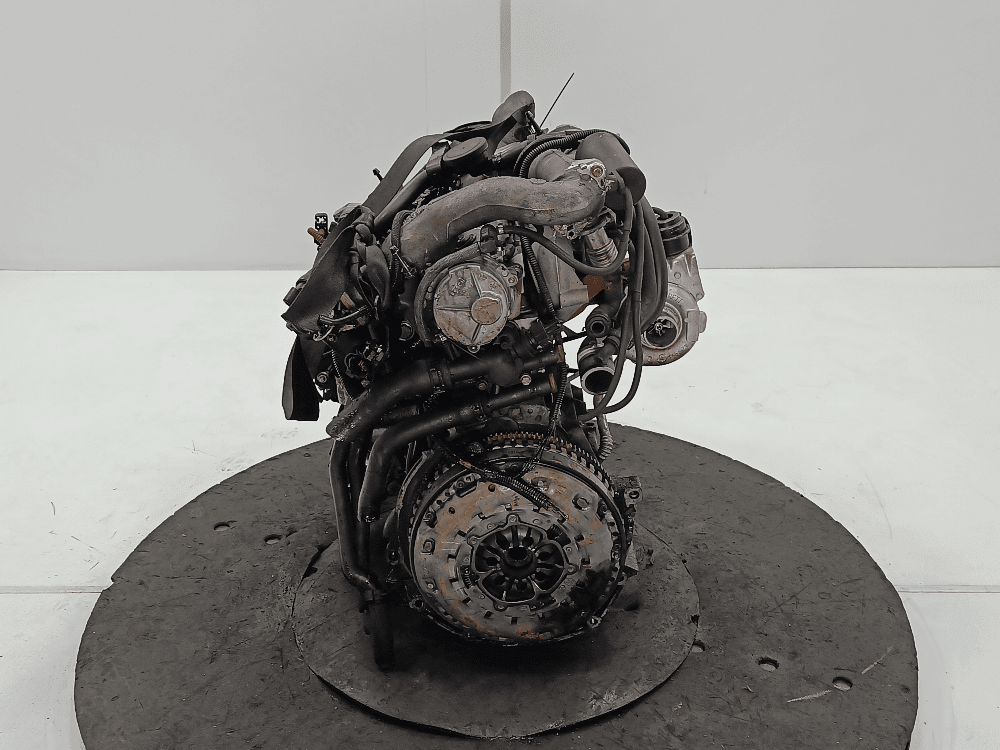 Двигатель к Renault Scenic 2 (03-06)