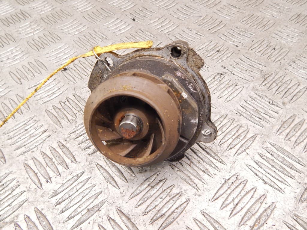 Помпа к Volkswagen Golf 4 (97-06)