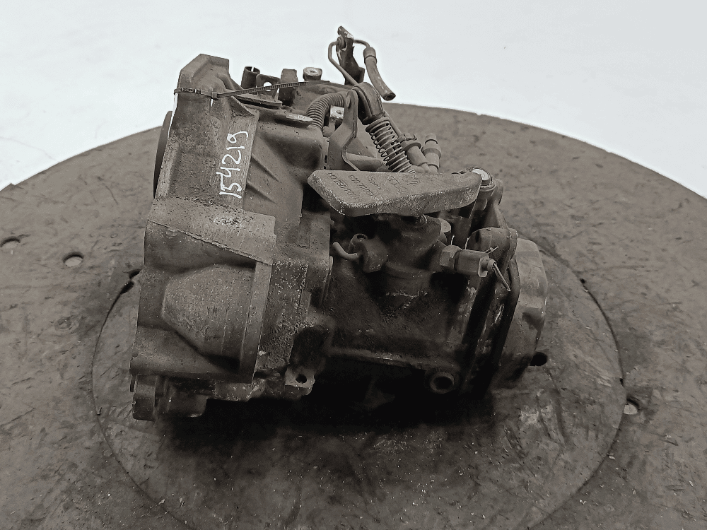 КПП механическая (МКПП) к Volkswagen Polo 4 (01-05)