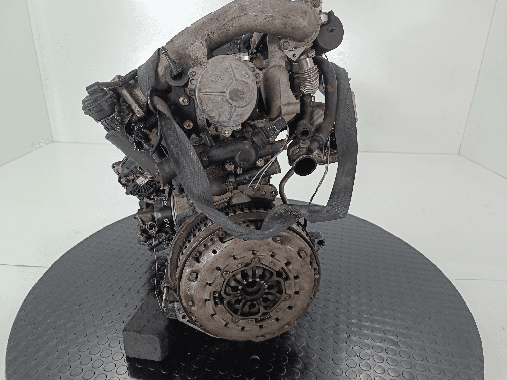 Двигатель к Renault Scenic 2 (03-06)