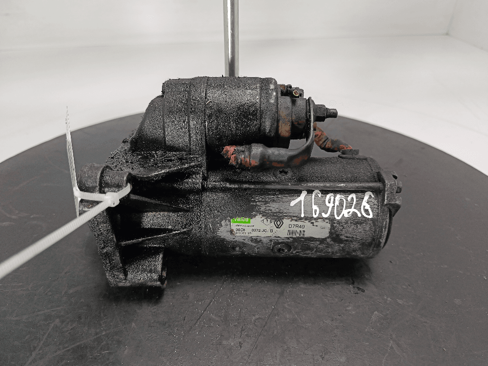 Стартер к Renault Megane 2 (02-06)