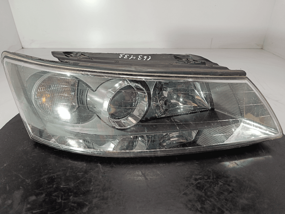 Фара правая к Hyundai Sonata 5 (04-07)