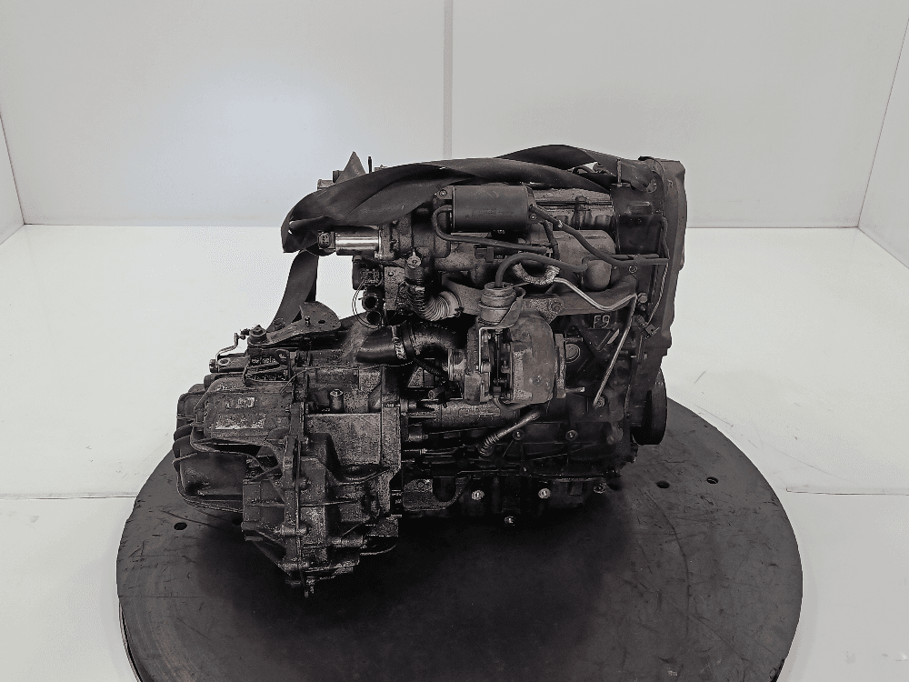Двигатель к Nissan  Primera P12 (02-08)