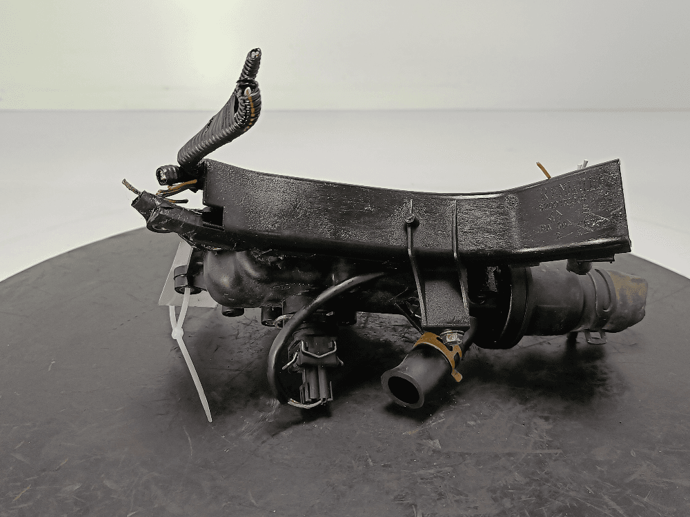 Корпус термостата к Renault Megane 2 Рестайлинг (06-09)