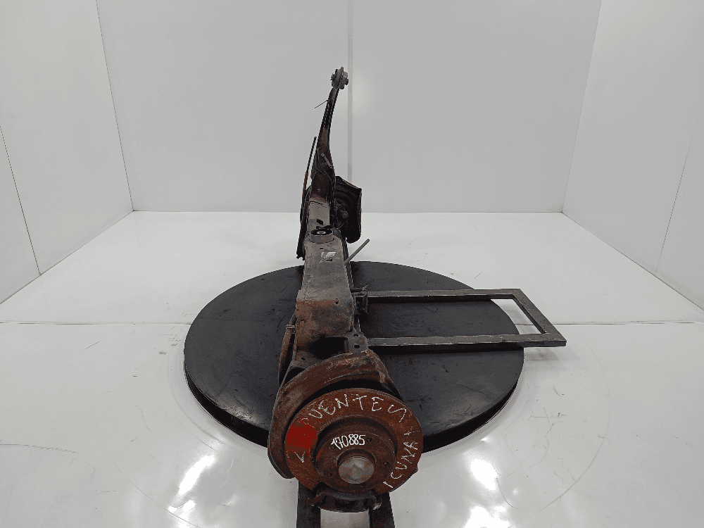 Балка подвески задняя к Renault Trafic 2 (01-06)