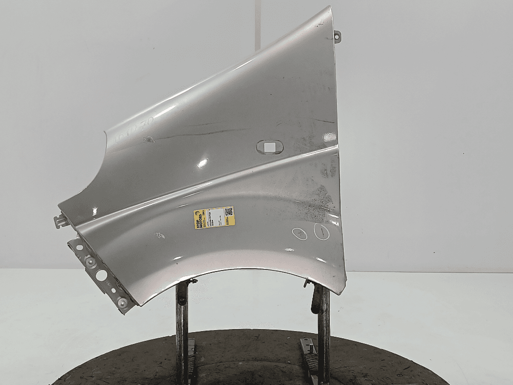 Крыло переднее левое к Renault Trafic 2 (01-06)