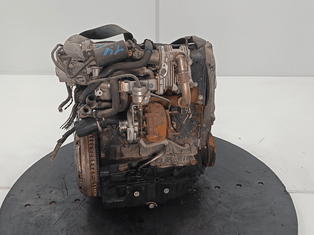 Двигатель к Renault Scenic 2 (03-06)