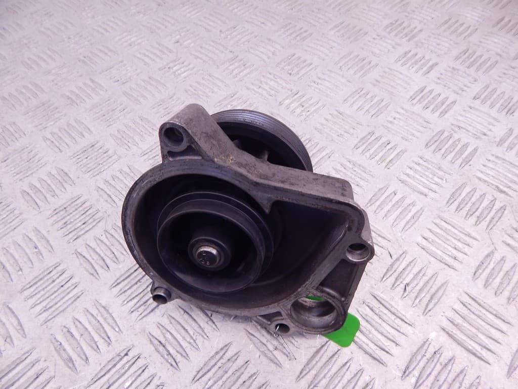 Помпа к BMW 5 E39 Рестайлинг (00-04)
