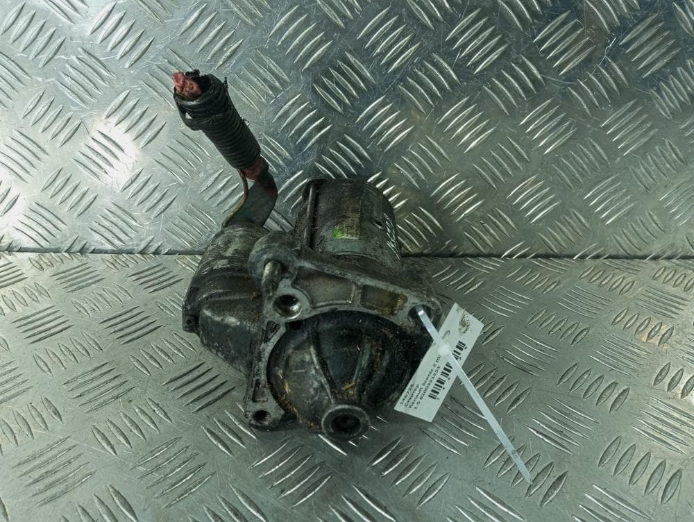 Стартер к Renault Scenic 2 (03-06)