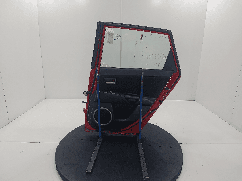 Дверь задняя правая к Mazda 3 BK (03-06)