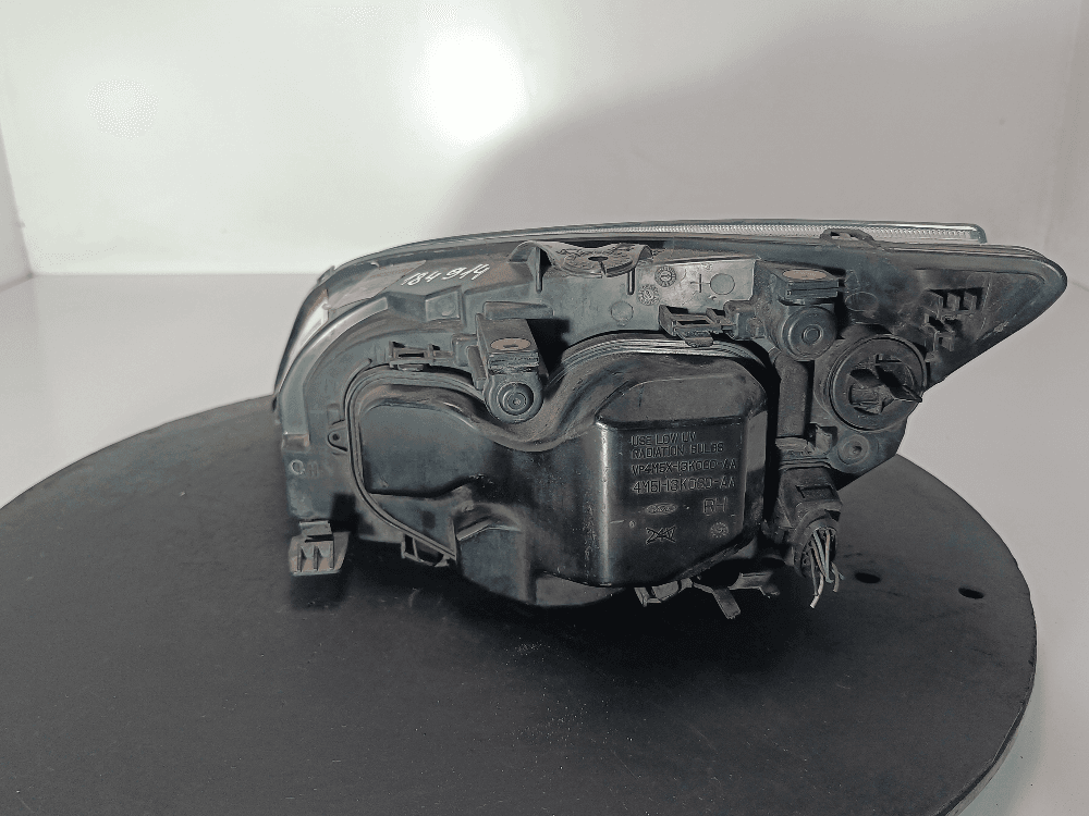 Фара правая к Ford Focus 2 (04-08)