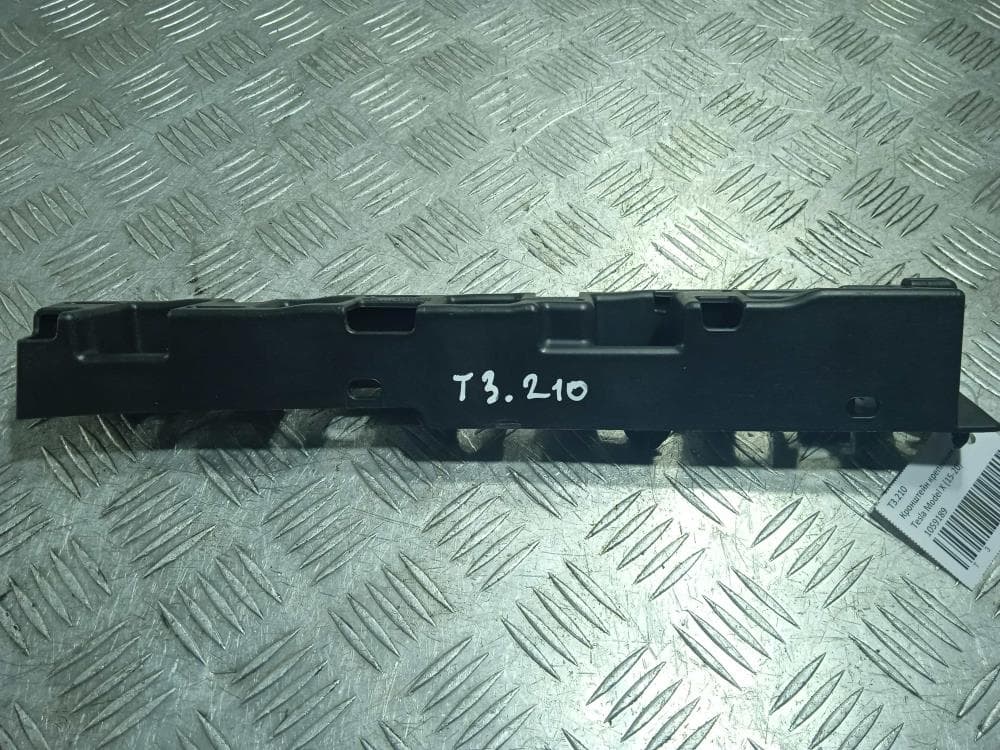 Кронштейн к Tesla Model X (15-21)