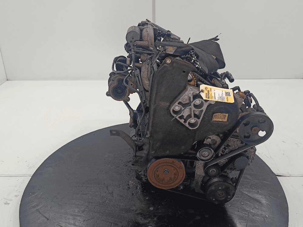 Двигатель к Renault Laguna 2 (01-05)