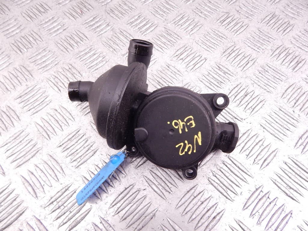 Маслоотделитель (сапун) к BMW 3 E46 (97-03)