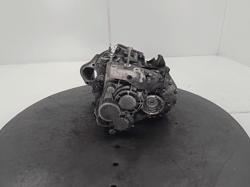 КПП механическая (МКПП) к Volkswagen Golf 5 (03-09)