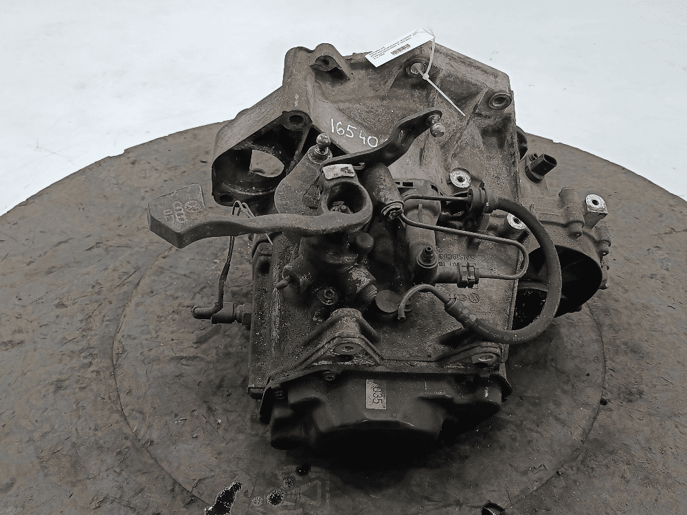 КПП механическая (МКПП) к Volkswagen Polo 4 (01-05)