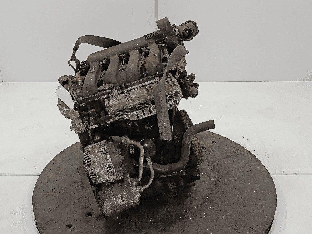 Двигатель к Renault Megane 2 (02-06)