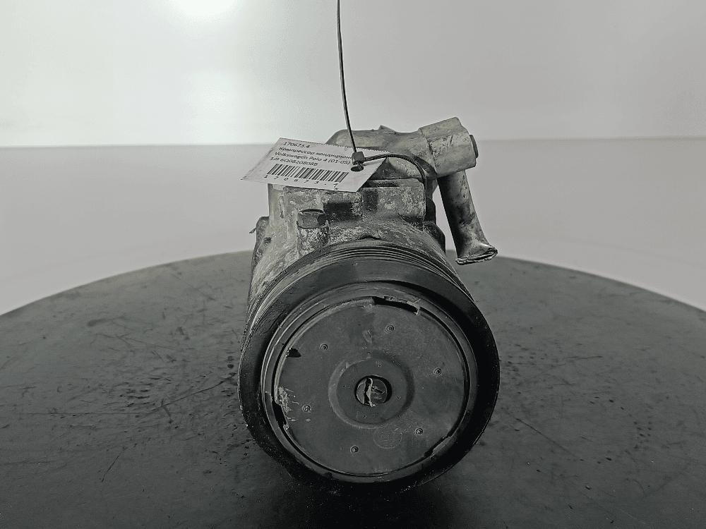 Компрессор кондиционера к Volkswagen Polo 4 (01-05)