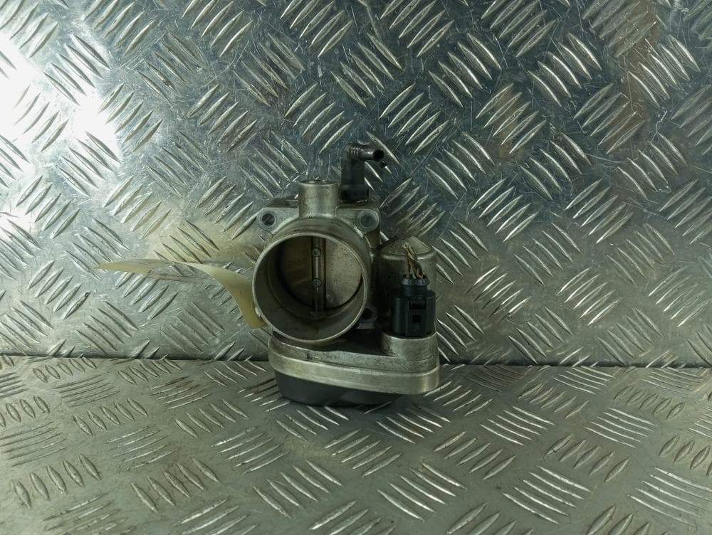 Заслонка дроссельная к Renault Scenic 2 (03-06)