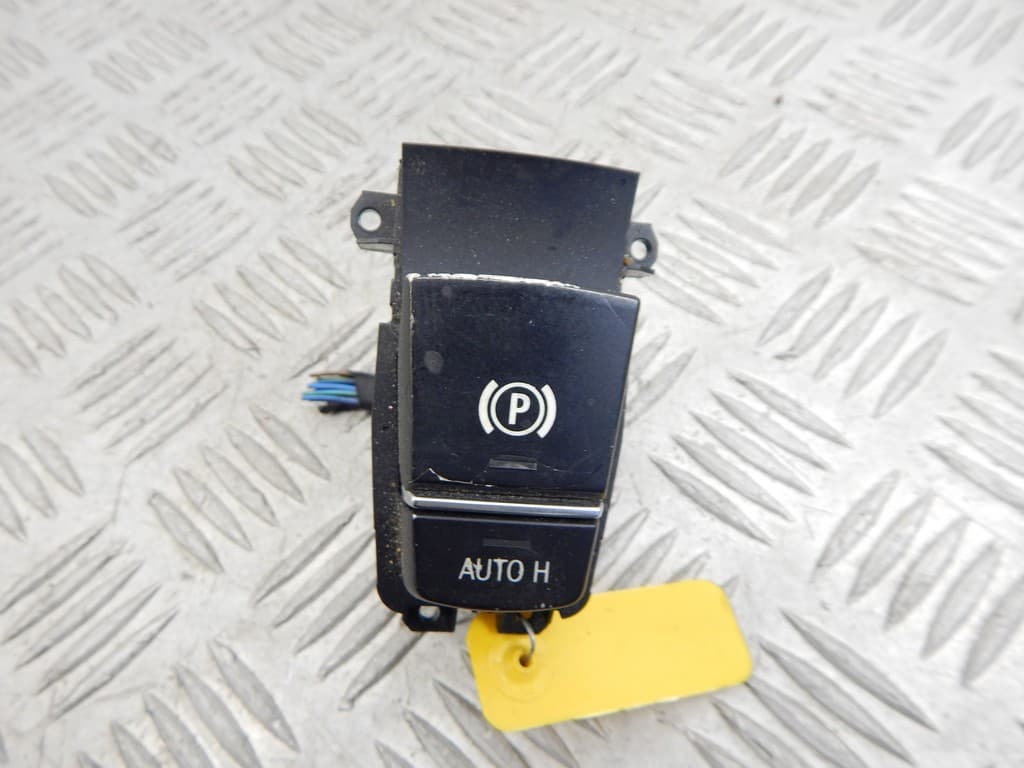 Кнопка ручного тормоза (ручника) к BMW 7 F01/F02 (08-12)