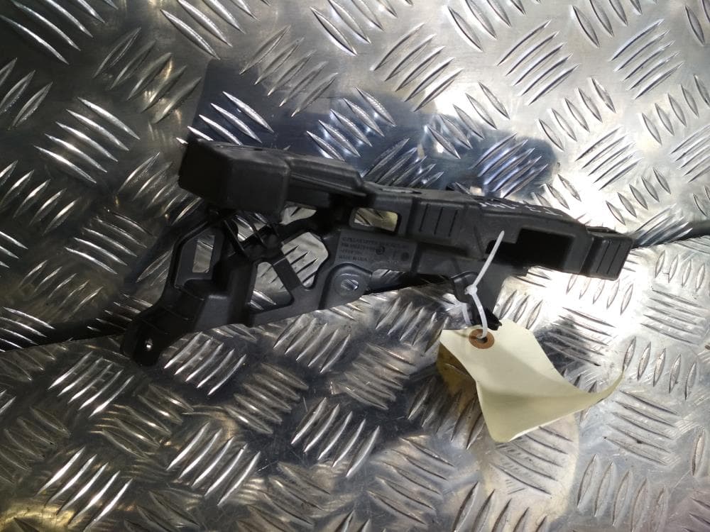 Кронштейн к Tesla Model X (15-21)