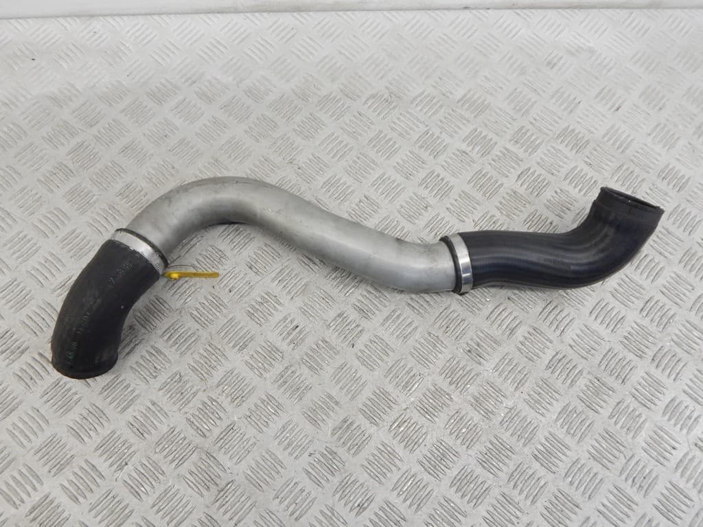 Патрубок интеркулера к BMW 5 E39 (95-00)