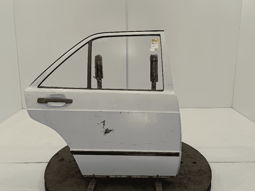 Дверь задняя правая к Mercedes 190 W201 (82-93)
