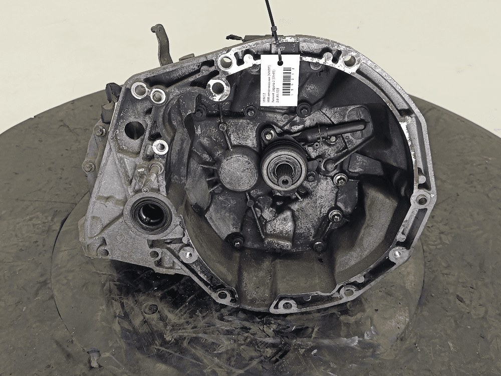 КПП механическая (МКПП) к Renault Laguna 2 (01-05)