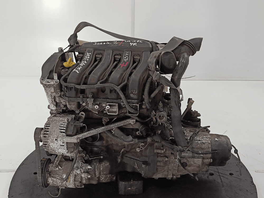 Двигатель к Renault Scenic 2 (03-06)