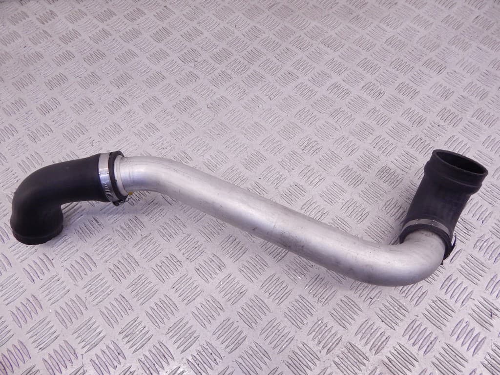 Патрубок интеркулера к BMW X5 E53 (99-03)